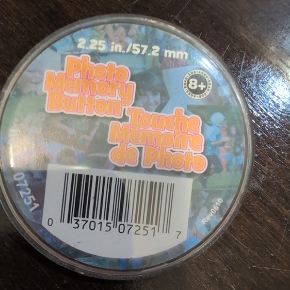 Colorful Photo Memory Button Set Of 14 - Picture 2 of 6